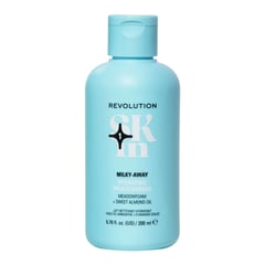 Revolution Beauty Milky-Away Hydrating Milk Cleanser