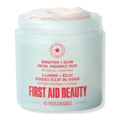 First Aid Beauty Facial Radiance Pads With Glycolic + Lactic Acids