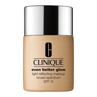 Clinique Even Better Glow™ Light Reflecting Makeup Broad Spectrum SPF 15