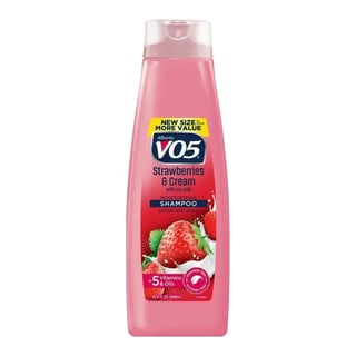 VO5 Strawberries & Cream Moisturizing Shampoo