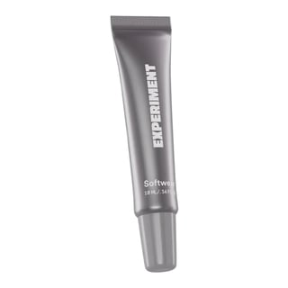 Experiment Beauty Softwear لعلاج تنعيم الشفاه