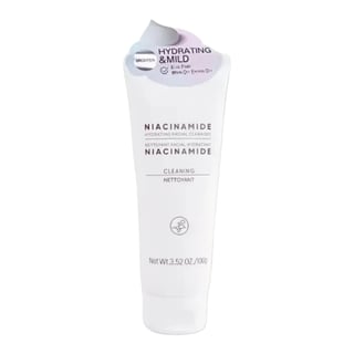 Miniso Niacinamide Hydrating Facial Cleanser