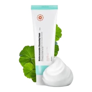 A'Pieu Madecassoside Cleansing Foam