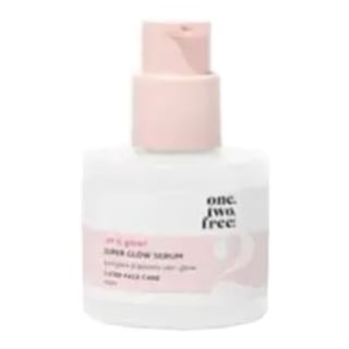 One. Two. Free! Vitamin C Super Glow Serum