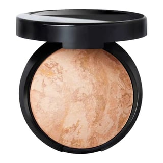 Laura Geller Baked Balance-N-Glow Illuminating Foundation
