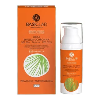 BasicLab Lekka Emulsja Ochronna SPF 50+ PA++++