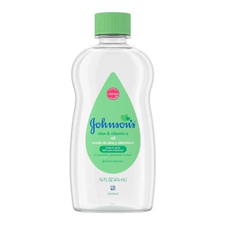 Johnson's Baby Oil, Aloe Vera & Vitamin E