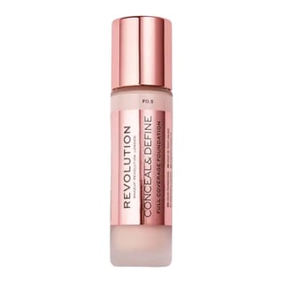 Revolution Beauty Conceal & Define Foundation - كريم أساس خالٍ من الزيوت