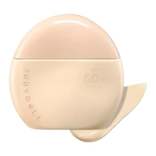Judydoll صن ديفنس مرطب ملوّن SPF 50+