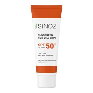 Sinoz Yağlı Ciltlere Özel Aydınlatıcı Yüksek Korumalı Yüz Güneş Kremi SPF50+ / PA++++