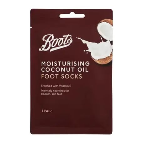 Boots جوارب القدمين المرطّبة