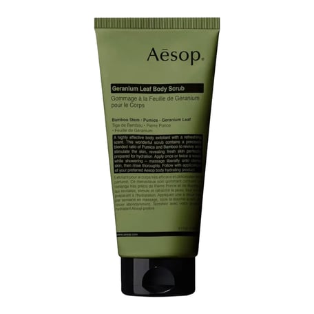 Aesop مقشر الجسم بأوراق إبرة الراعي