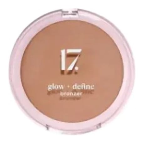 Boots 17. Glow + Define Bronzer
