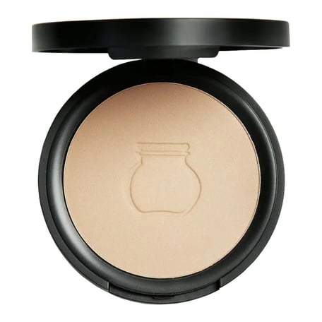 Nilens Jord Mineral Foundation Compact