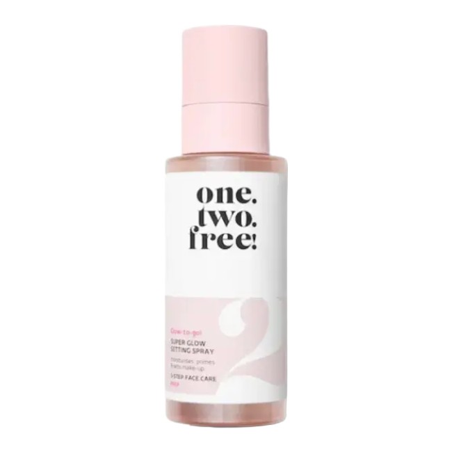 One. Two. Free! Super Glow Setting Spray