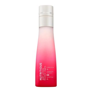 Estée Lauder لوشن مغذٍ خفيف للترطيب