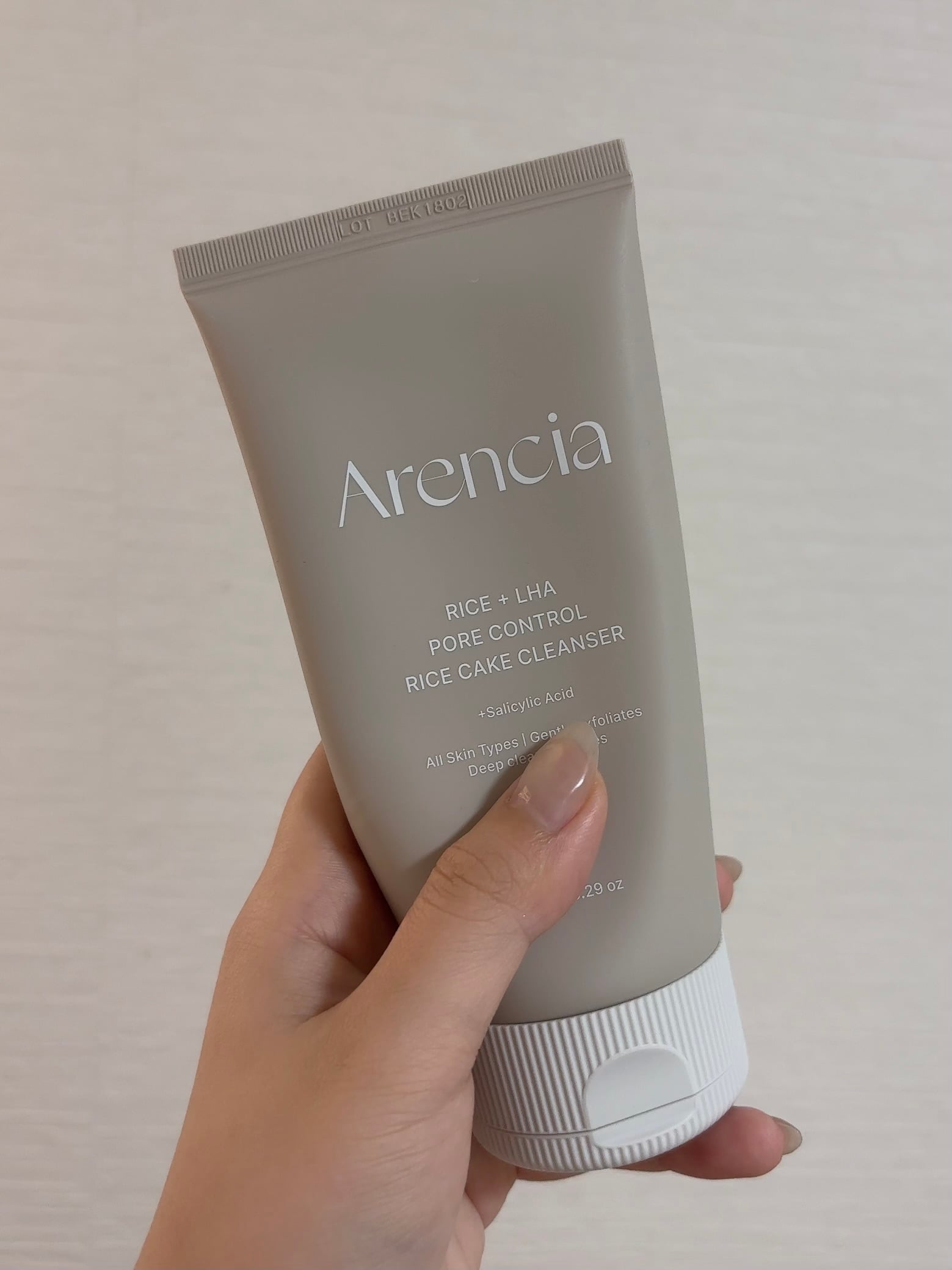 Arencia Rice + LHA 毛孔控理米糕潔顏乳的使用者評價照片
