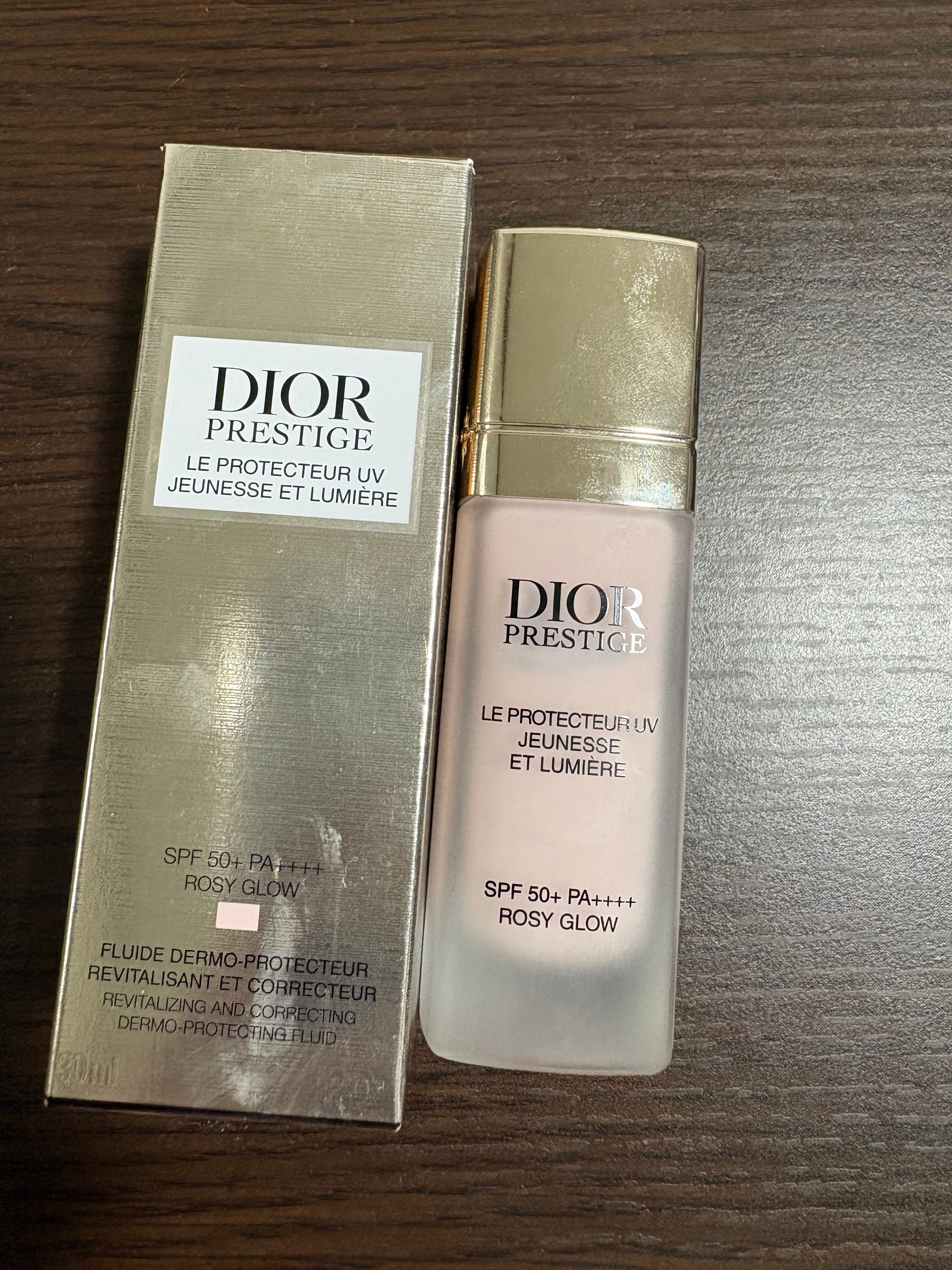 迪奧 Prestige Le Protecteur UV Jeunesse Et Lumière SPF 50+ PA++++的使用者評價照片