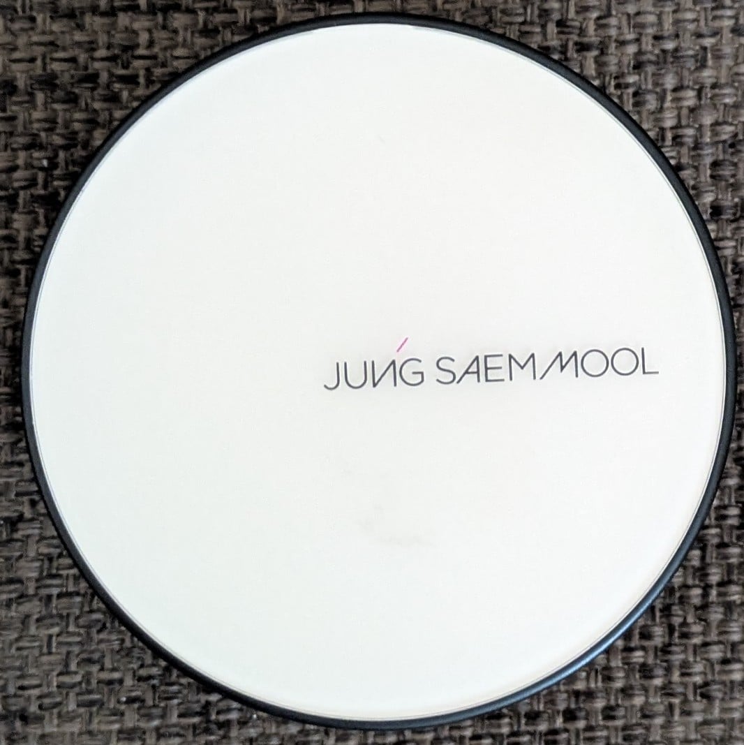 صورة من مراجعة مستخدم لمنتج Jung Saem Mool Essential Skin Nuder كريم أساس cushion