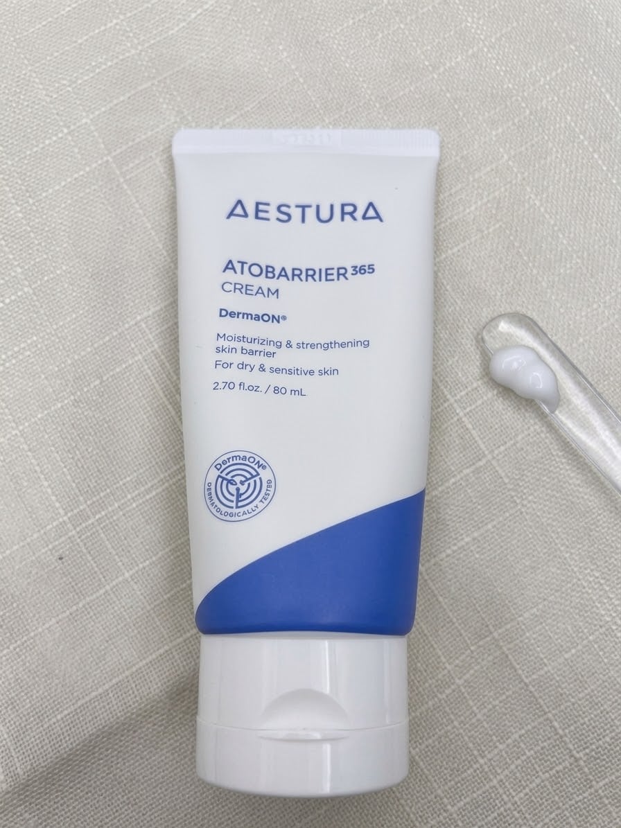 صورة من مراجعة مستخدم لمنتج Aestura كريم Atobarrier 365