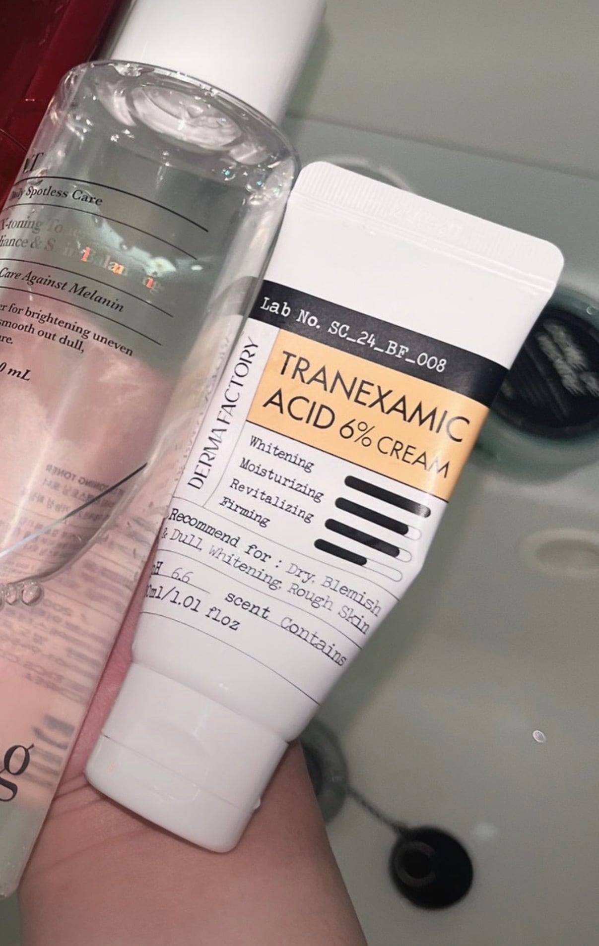 User review photo of Derma Factory Tranexamic Acid 6% Cream