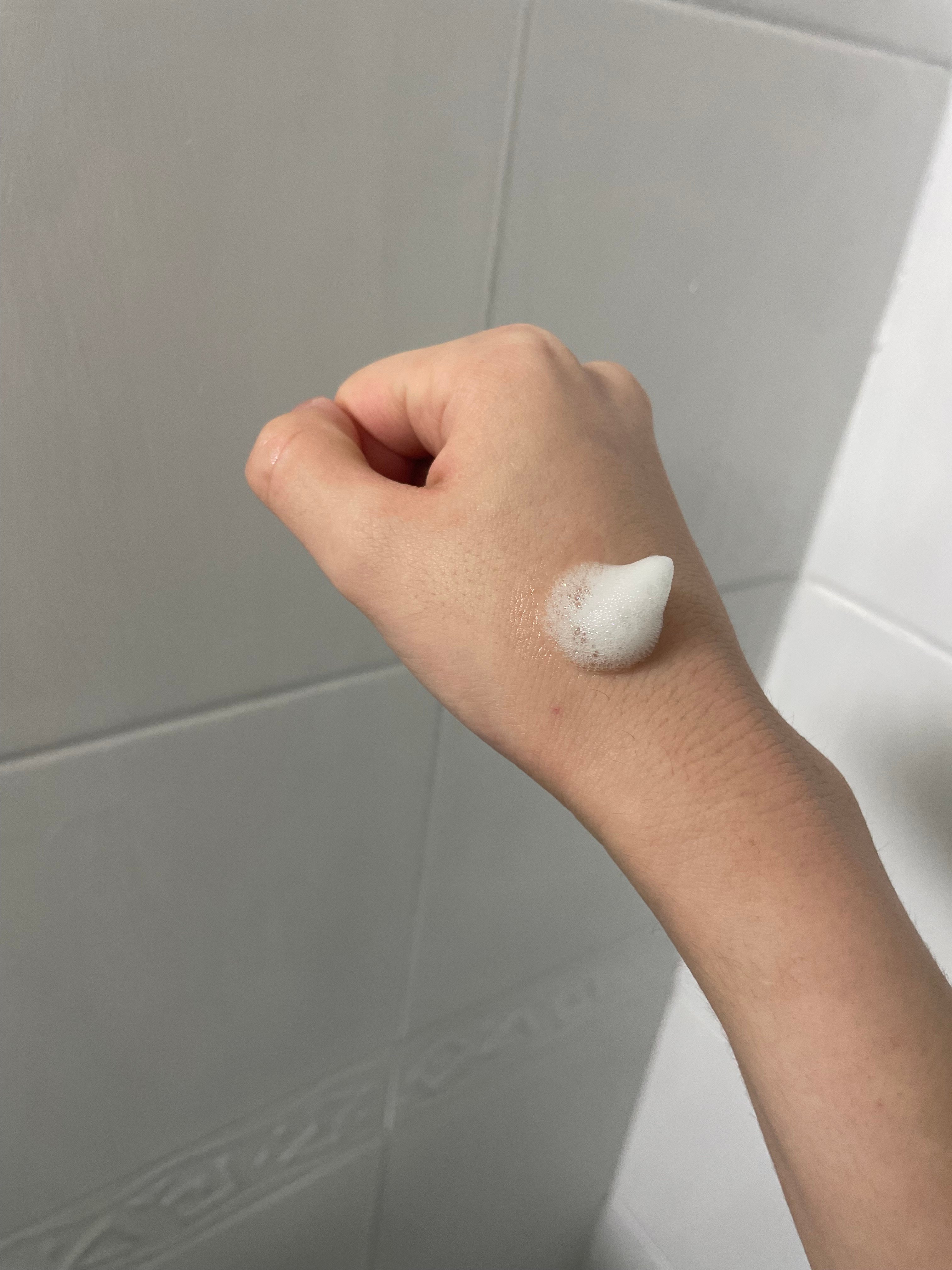 User review photo of Celimax The Real Noni Acne Bubble Cleanser