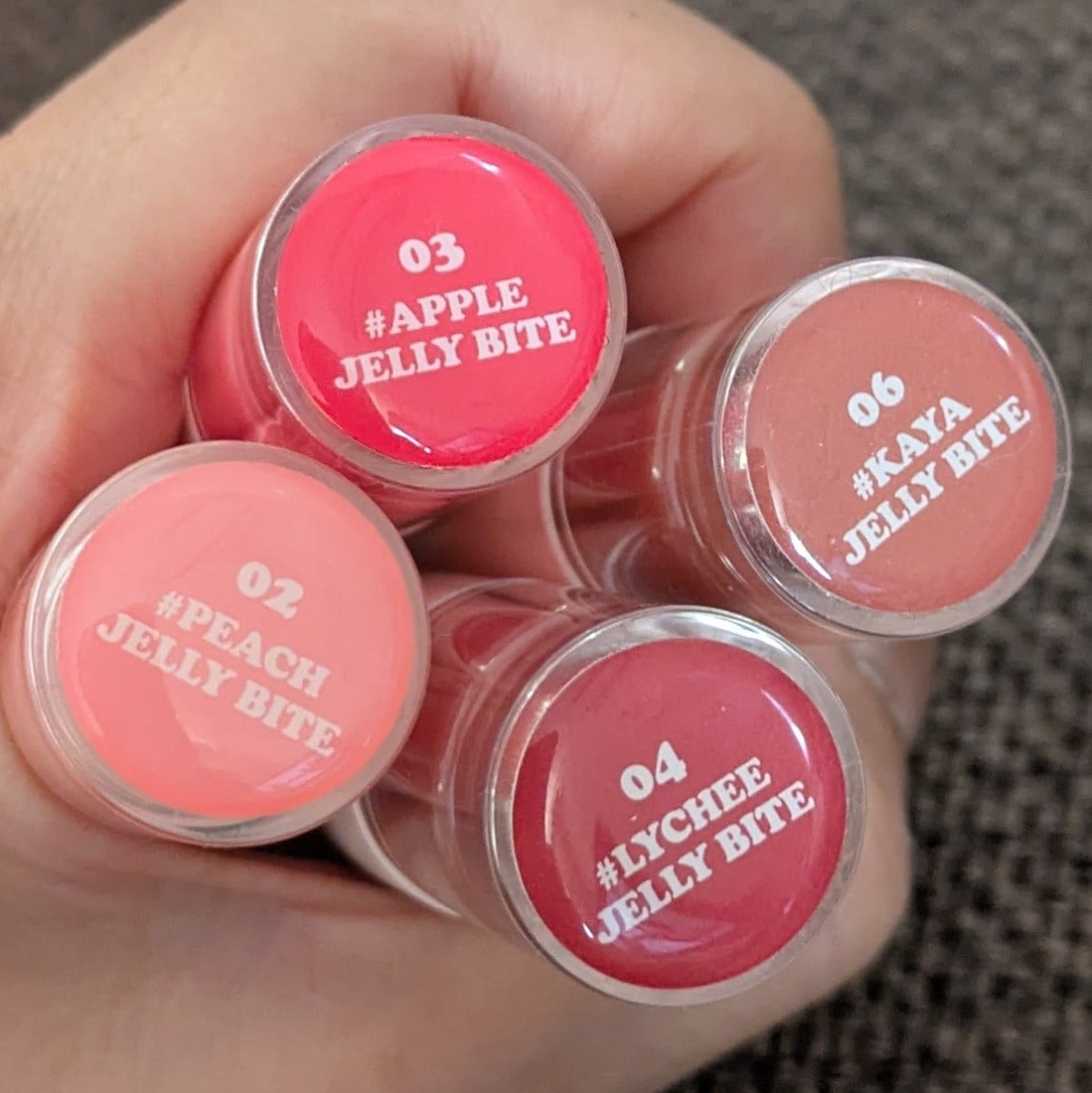 lilybyred Tangle Jelly 護唇膏的使用者評價照片