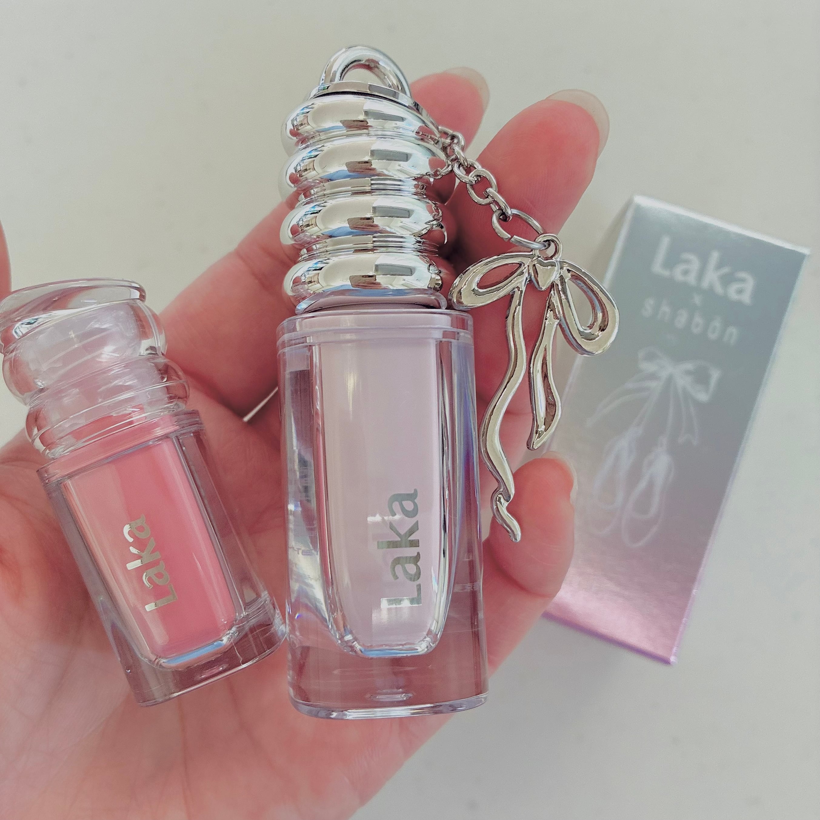 Laka Maxi Glayer 疊擦光澤唇釉的使用者評價照片