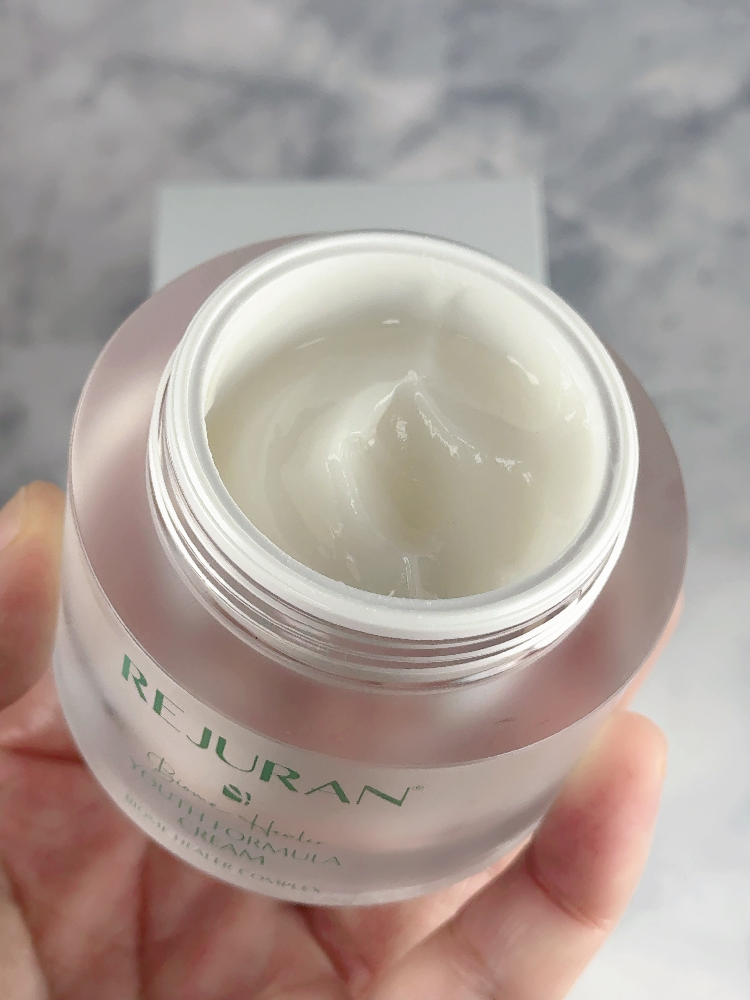صورة من مراجعة مستخدم لمنتج Rejuran كريم Biome Healer Youth Formula