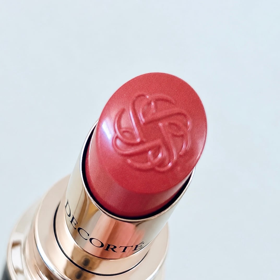 User review photo of Decorte Rouge Cream Glow