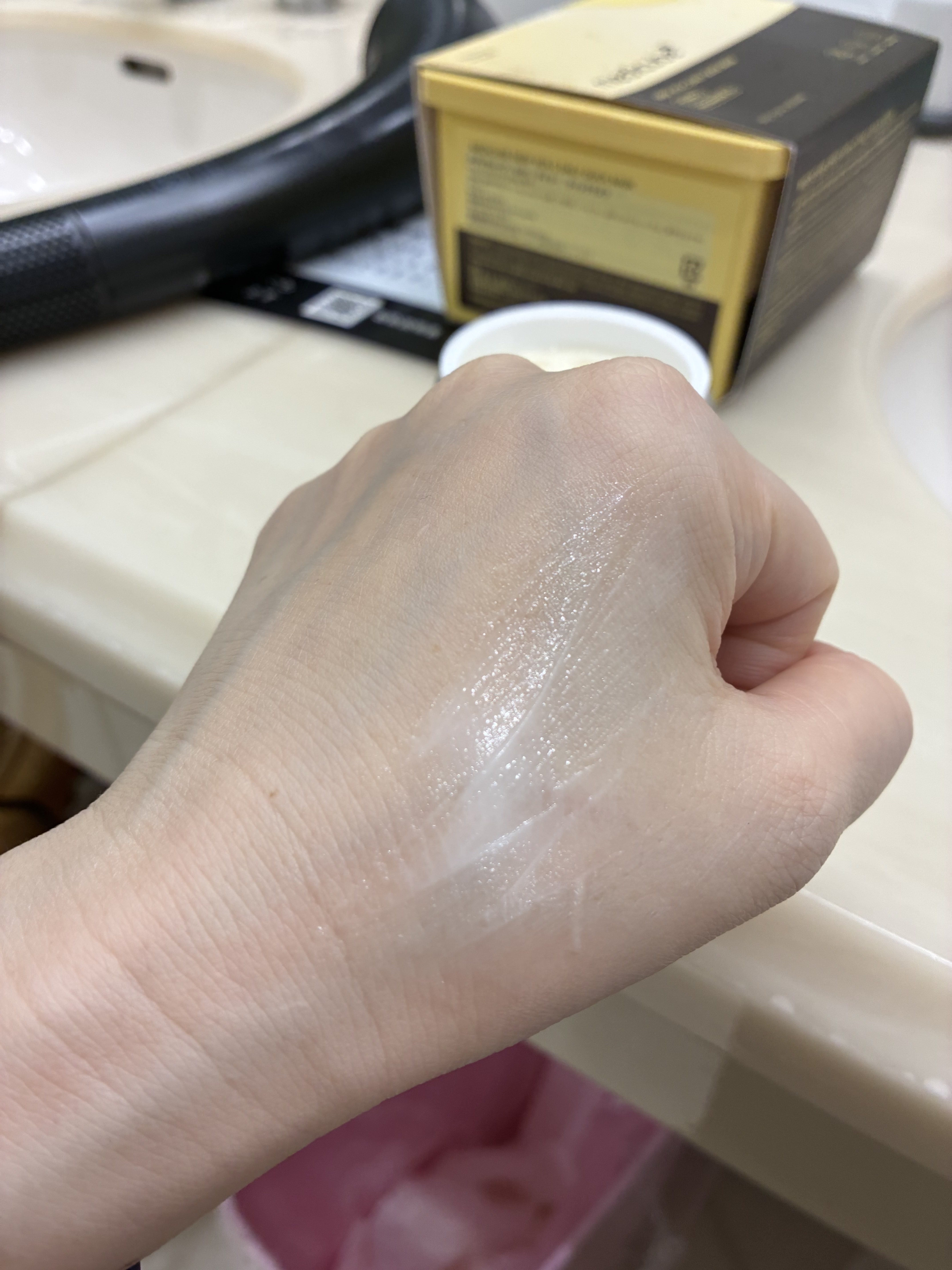 صورة من مراجعة مستخدم لمنتج MediCube Zero Pore Cream 2.0
