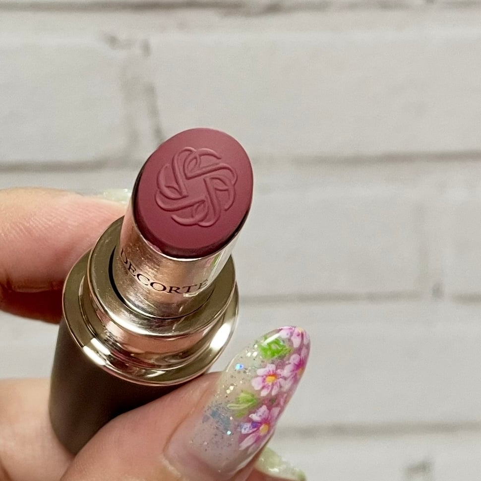 User review photo of Decorte Rouge Decorte Cream Satin
