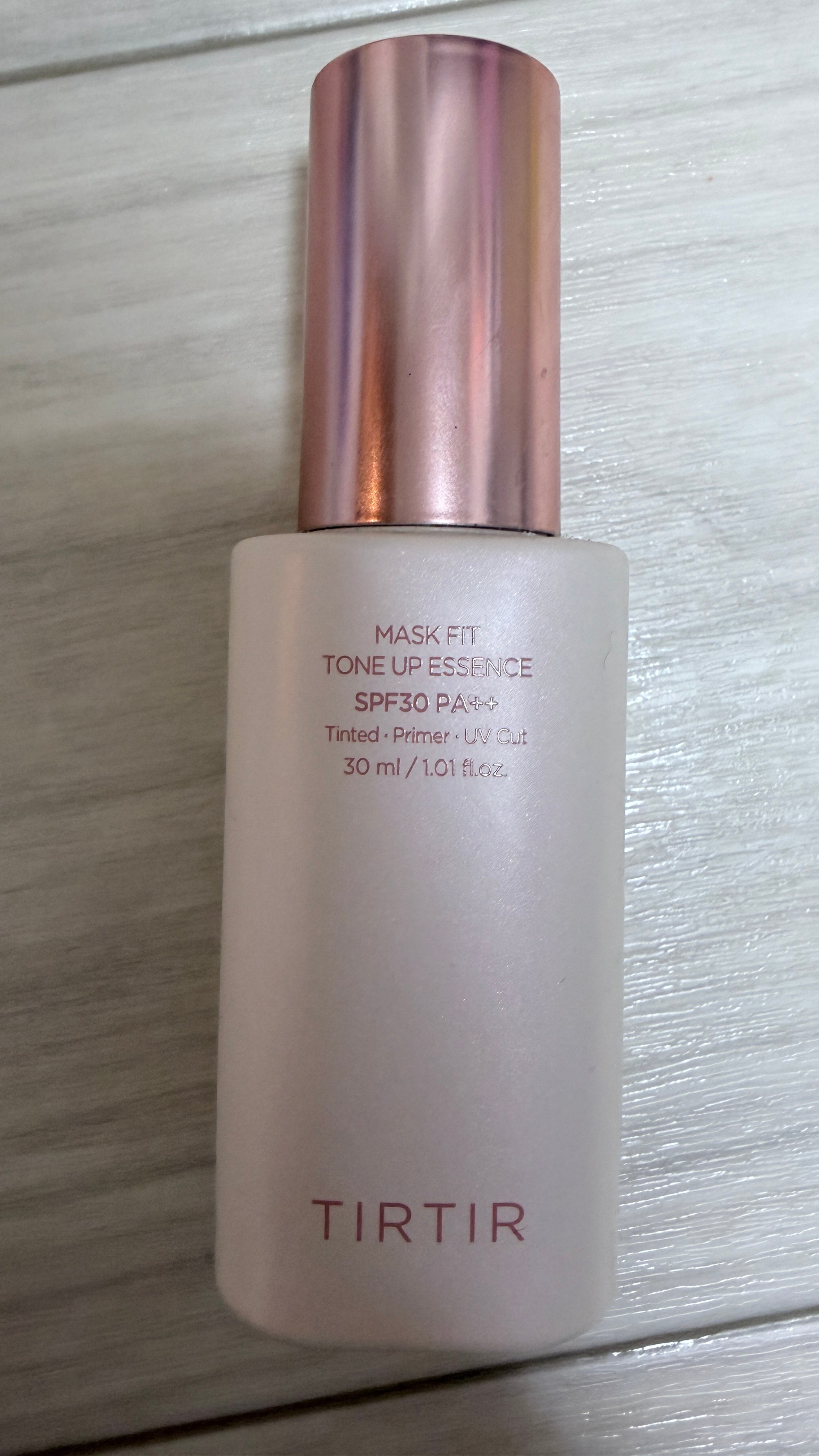 صورة من مراجعة مستخدم لمنتج Tirtir إيسنس Mask Fit لتوحيد وإضاءة البشرة SPF30