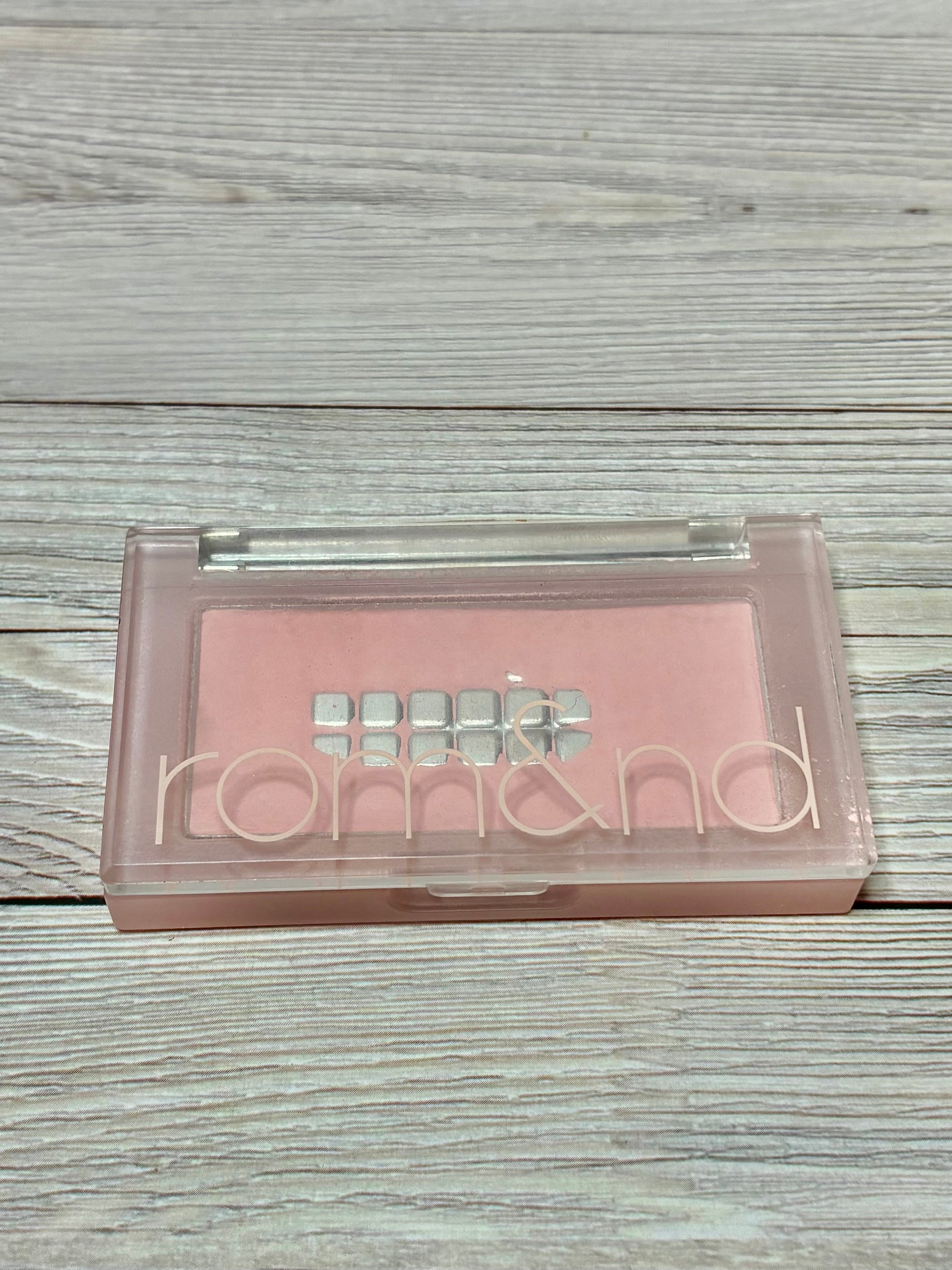 User review photo of Romand Better Than Cheek
