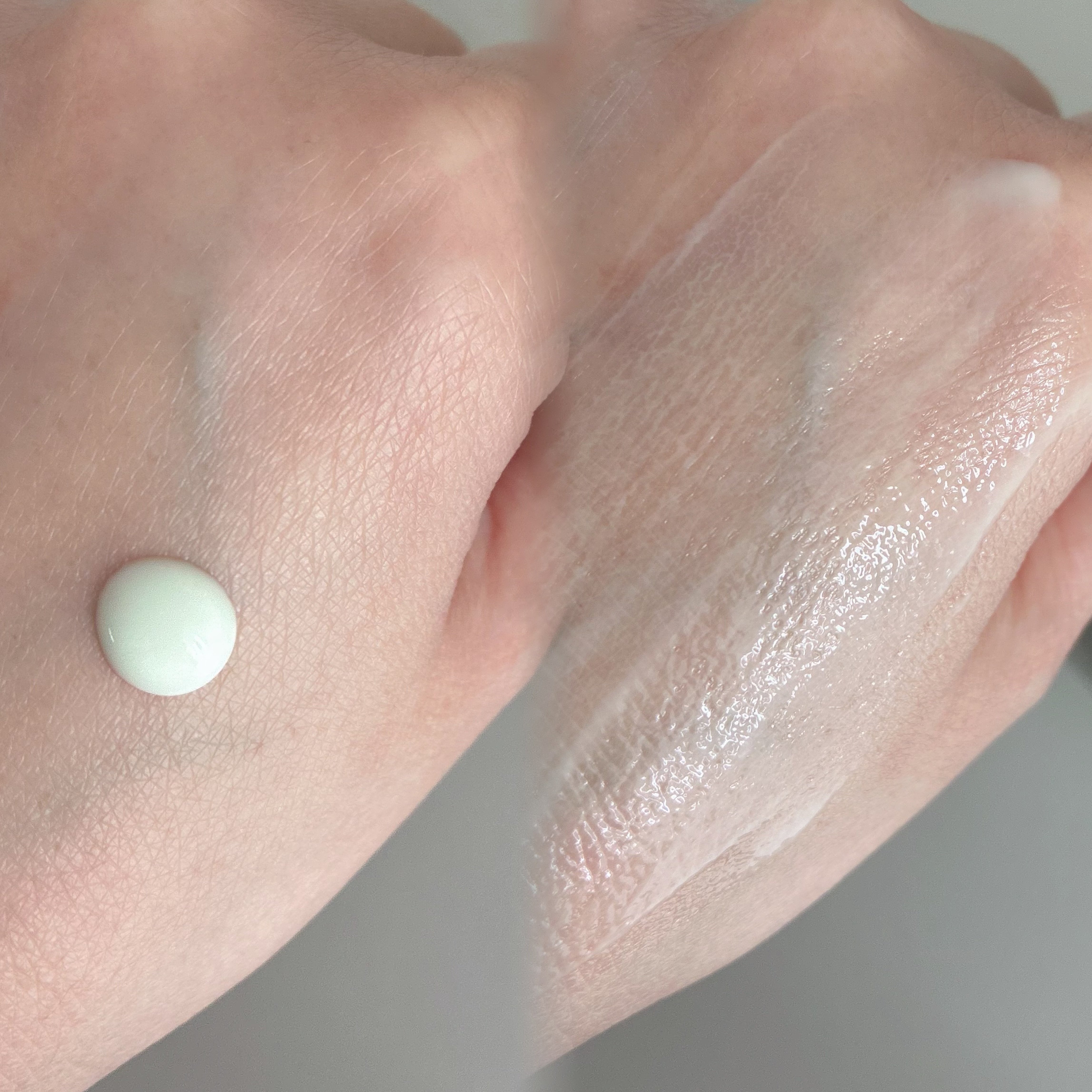 صورة من مراجعة مستخدم لمنتج Skin Aqua سيروم Hyaluron UV