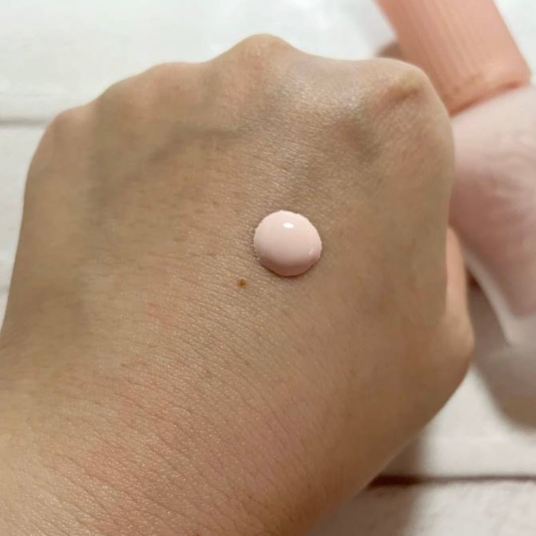 Paul & Joe Moisturising Foundation 妝前乳的使用者評價照片