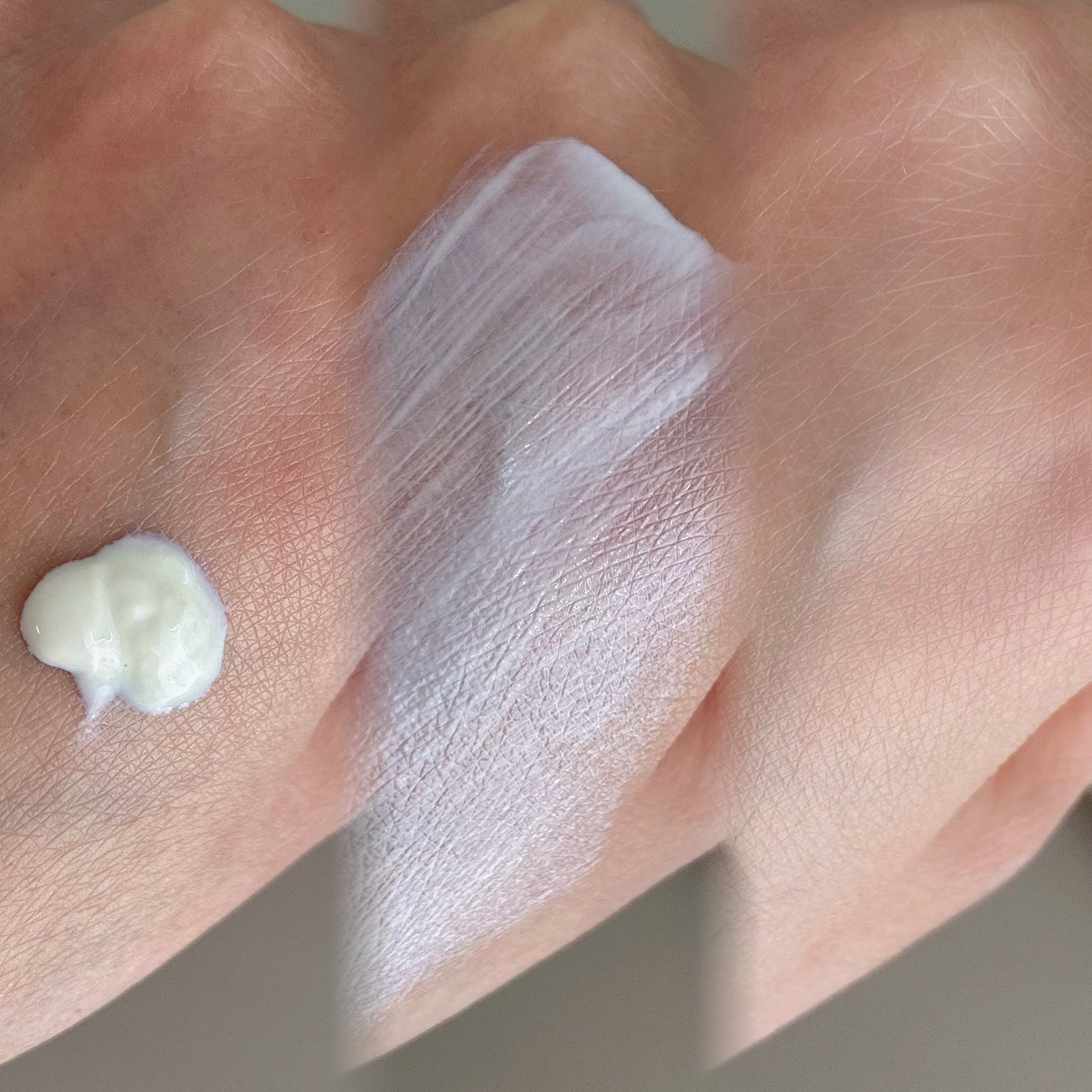 User review photo of Athe Vegan Relief Mineral Sunscreen SPF50+ PA++++