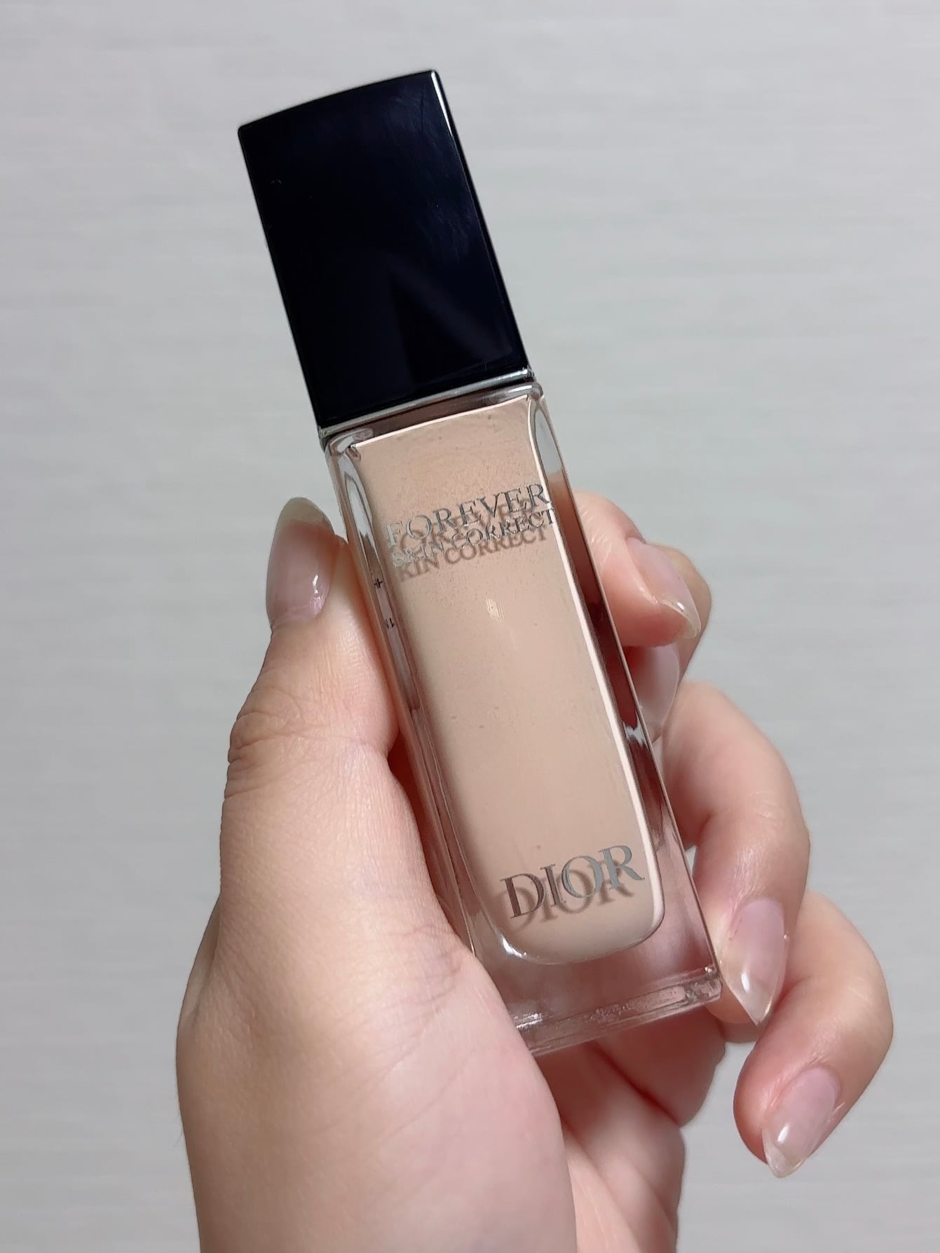 صورة من مراجعة مستخدم لمنتج Dior كونسيلر Forever Skin Correct